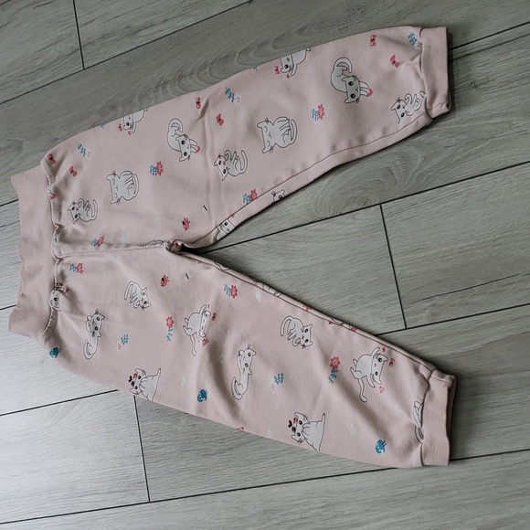 3/$55 Set of 2 Girl's pjs - Picture 4 of 16